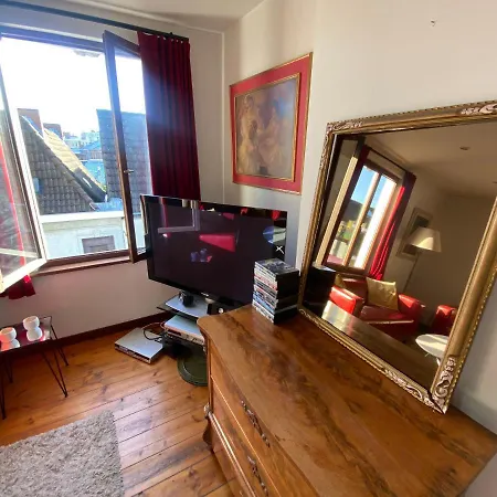 Artist's Loft & Garden Отель типа 