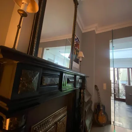 Artist's Loft Gent